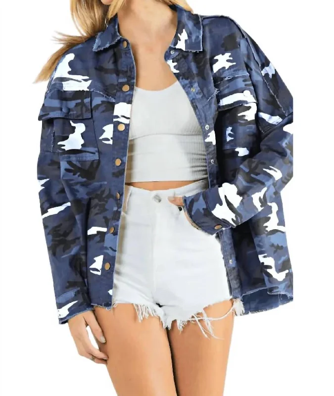 Edgy Plus: Hallie Army Print Shacket In Slate Blue