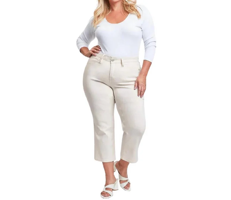 Mid-Rise Wide Leg Cropped Pants In Gardenia